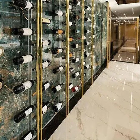 Luxury Mansion La Villa *