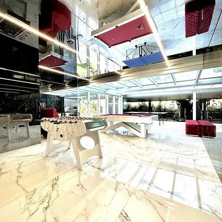Villa Luxury Mansion La *
