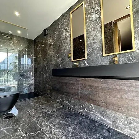 Villa Luxury Mansion La *