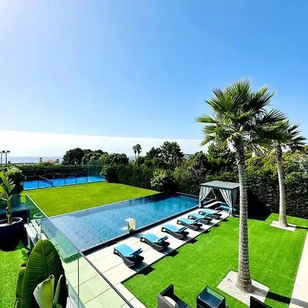 Luxury Mansion La Villa